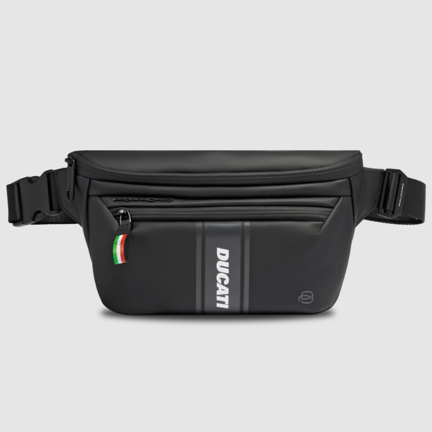【NEW】Piquadro CAD | ウエストバック【ドゥカティ アパレル】