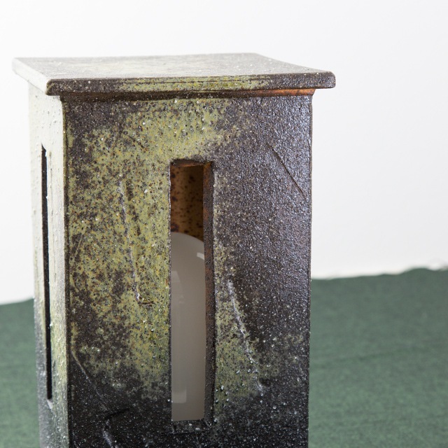 庭あんどんはざま（小）（屋外ライト付） 【Lot 1】