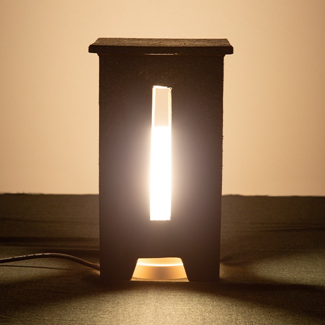 庭あんどんはざま（小）（屋外ライト付） 【Lot 1】