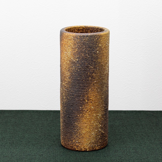 灰釉寸胴花入 【Lot 1】