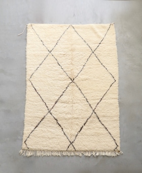 モロッコ ベニワレン Beniourain ラグ 約110×144〜148cm モロッコ ベニワレン Beniourain ラグ 約110×144〜148cm モロッコ