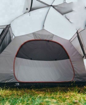 THE NORTH FACE ( Ρ ե) 