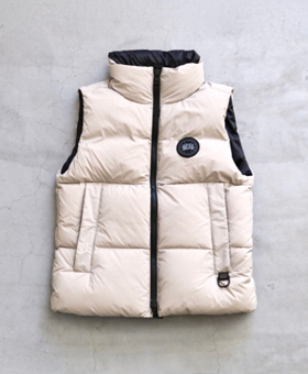 limited】CANADA GOOSE (カナダグース) “EVERETT VEST BLACK
