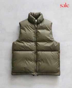 【kaeru 】Unlikely Simple Down Vest M 000000018946_m1ohmOi.jpg