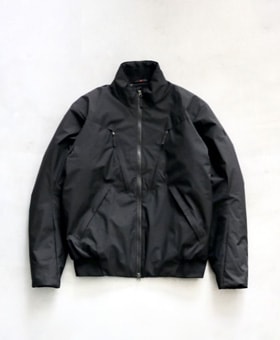 Poutnik The Urban Traveler by Tilak(�ݡ��ȥ˥å�)  