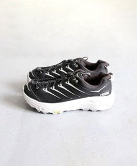 HOKA ONE ONE (ホカ オネ オネ) 