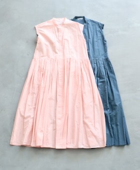 WOMEN'S】TOUJOURS（トゥジュー）“Sleeveless Pleated Shirt