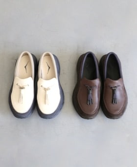 HOKA ONE ONE (ホカ オネ オネ) 