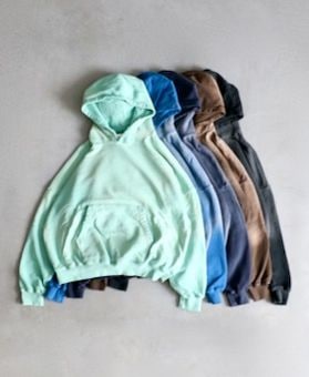 mooji mooji (ࡼࡼ) 