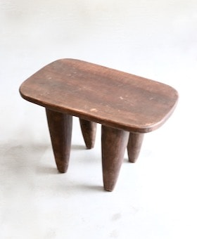 African Crafts (アフリカ工芸品) “セヌフォ族のスツール - LIGHT