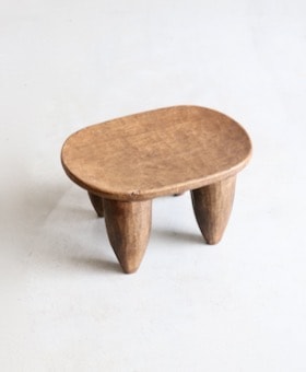 African Crafts (アフリカ工芸品) “セヌフォ族のスツール - LIGHT