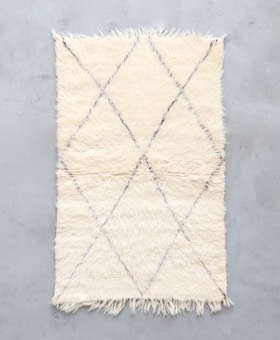 LIGHT YEARS(�饤�� ���䡼��)