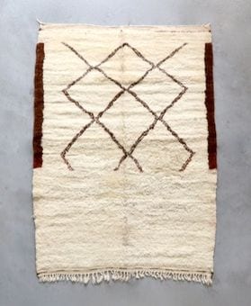 LIGHT YEARS(�饤�� ���䡼��)