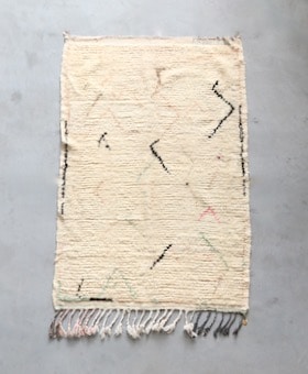 LIGHT YEARS(ライト イヤーズ)