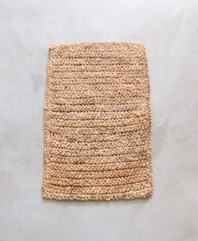 LIGHT YEARS(�饤�� ���䡼��)