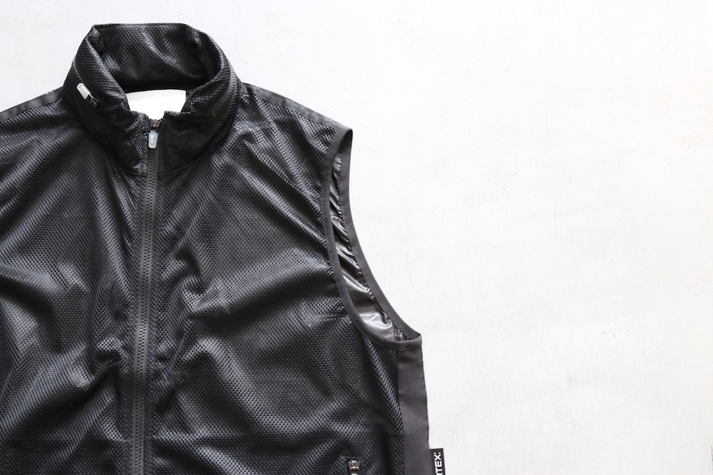 [20% > 25%OFF] MARMOT CAPITAL (�ޡ���åȥ���ԥ���) "PERTEX FLONT MESH COMBI VEST"