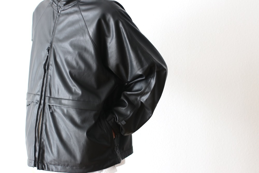 DAIWA PIER39( ԥƥʥ) "TECH SYNTHETIC SKIN WINDBREAKER JACKET"