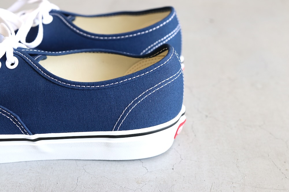 VANS(������) "Authentic -Deep Indigo-"