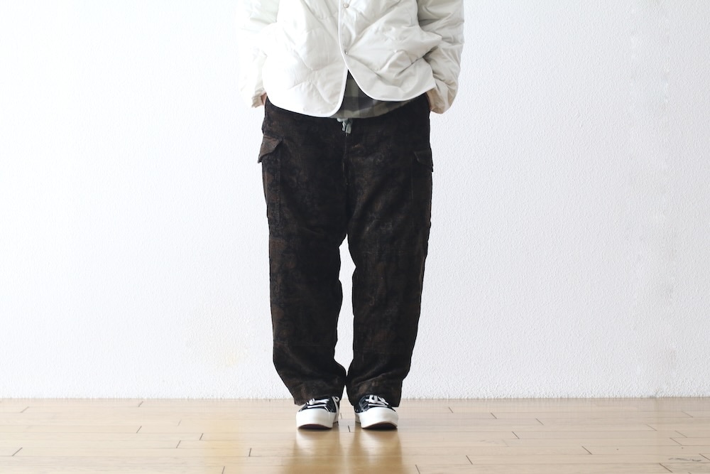 itten.(イッテン) “itten 60 combat trouser - PaisleyPattern