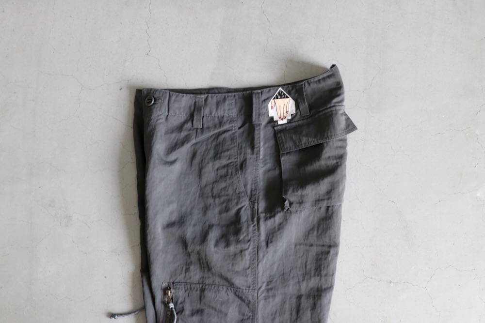 C.E(��������) "YOSSARIAN PANTS #8"