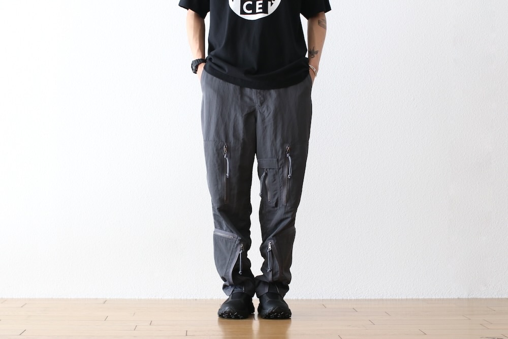 C.E(シーイー) 