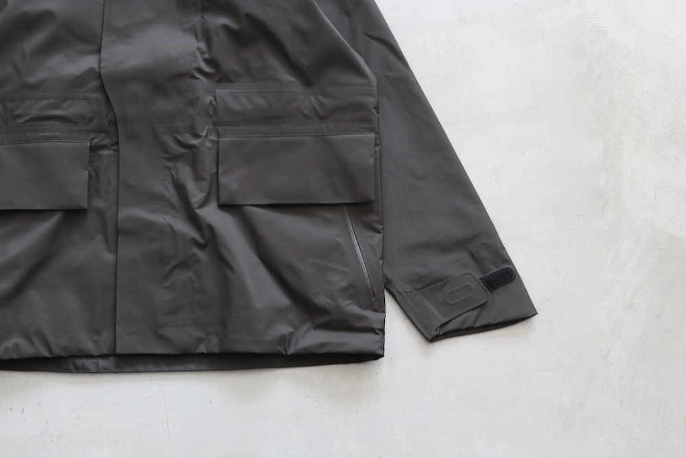 cliff edge gore-tex gold-win Mサイズ 広いシーズンで活躍してくれるGORE-TEXアイテムたちをご紹介