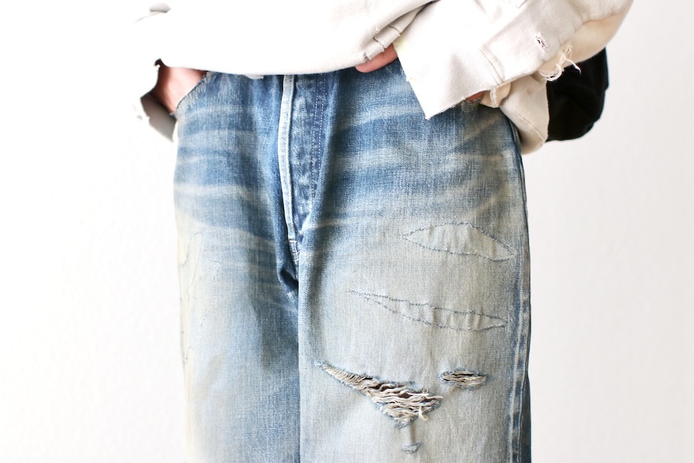 MADNESS (�ޥåɥͥ�) "MADNESS HARD AGING DENIM PANTS. WIDE COMFY (DAMAGED AND REPAIRED FINISH)"