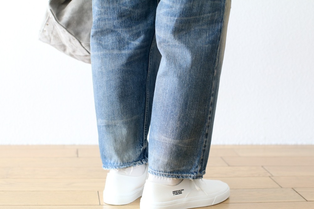 MADNESS (�ޥåɥͥ�) "MADNESS HARD AGING DENIM PANTS. WIDE COMFY (DAMAGED AND REPAIRED FINISH)"