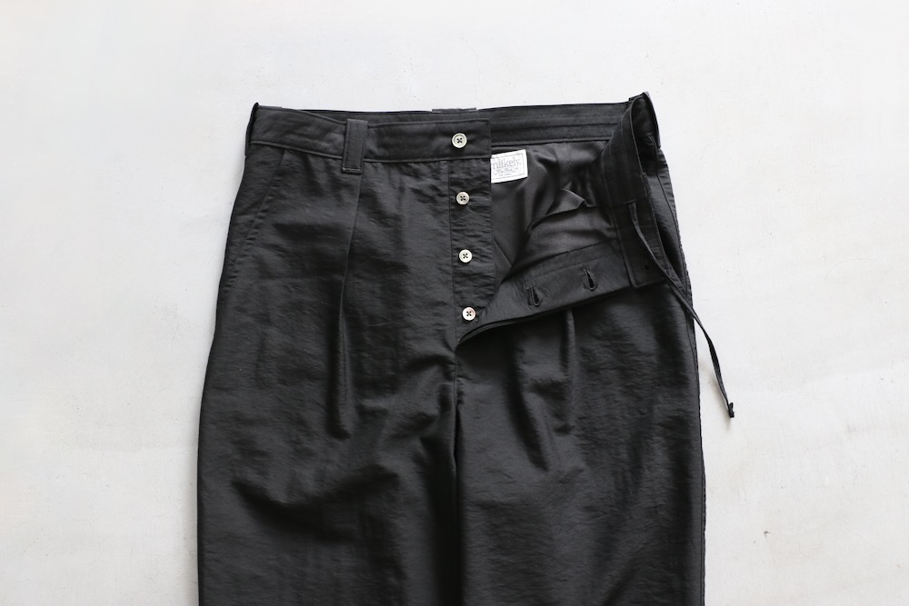 Unlikely (����饤���꡼) "Unlikely Baseball Pants"