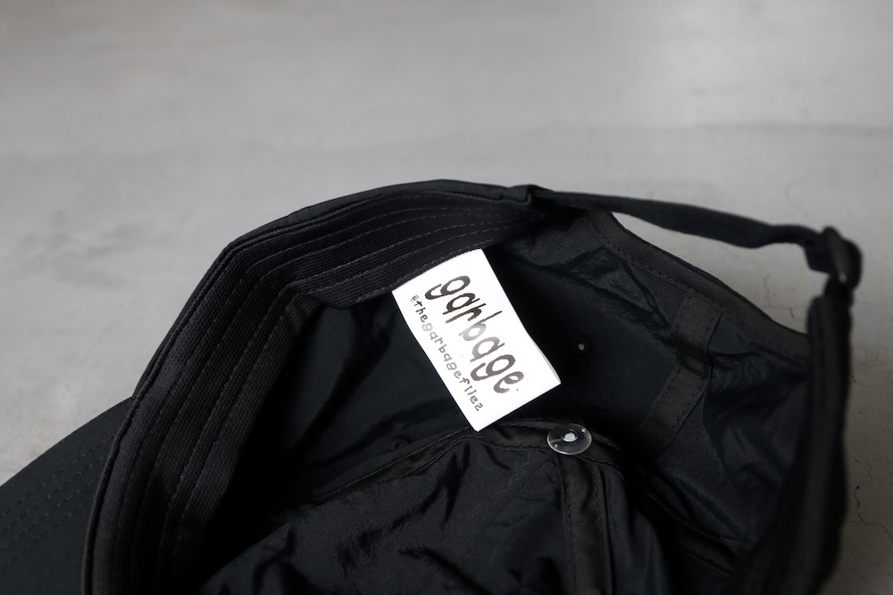 Garbage (٥å) "SOFT BRIM 6 PANEL CAP (MOTTO)"