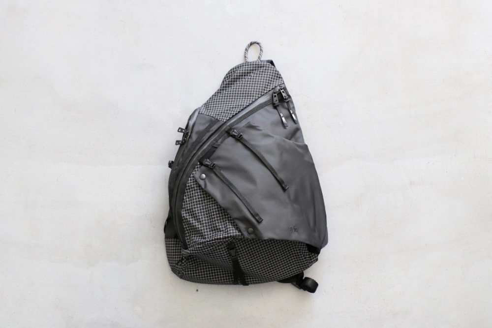 [5%OFF] F/CE.( ե) "3 POINTS SLINGER BAG"