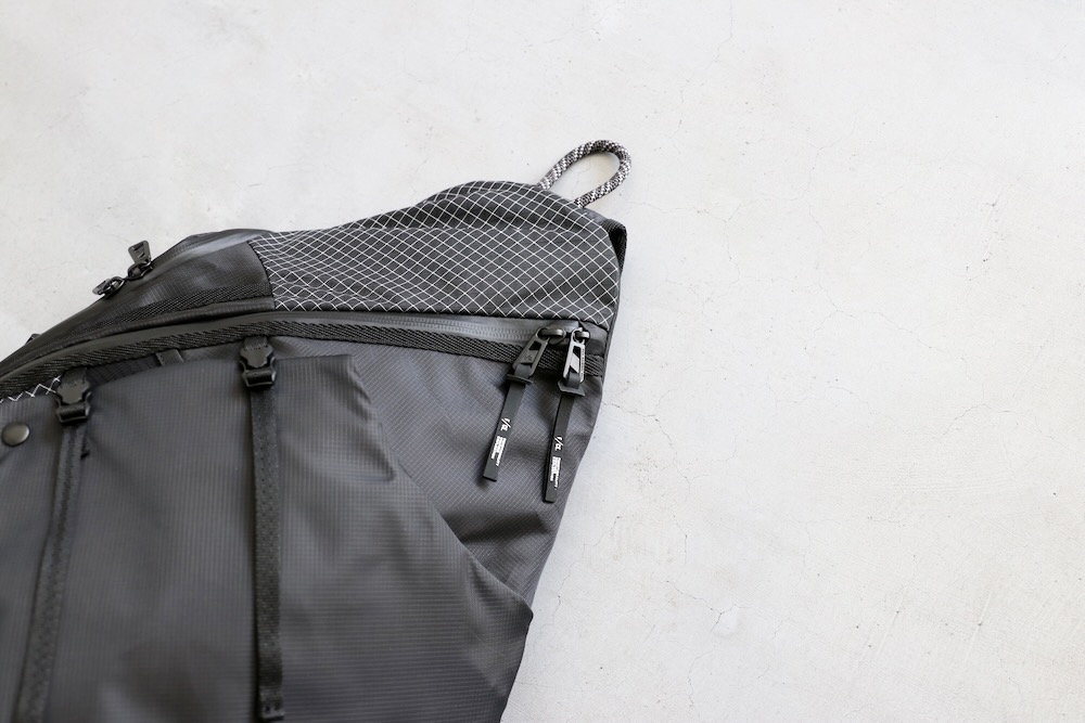 [5%OFF] F/CE.( ե) "3 POINTS SLINGER BAG"