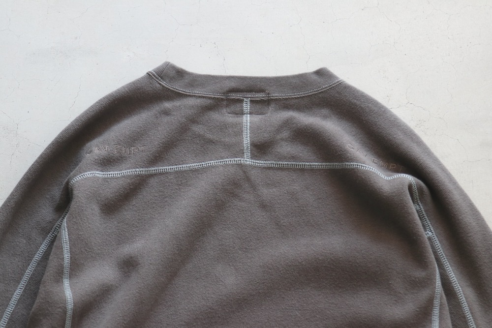 C.E() "CREW NECK DBL KNIT LONG SLEEVE"