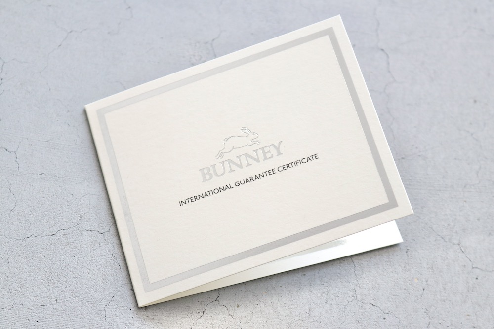 BUNNEY(Хˡ) "Gold-Dip Atomiser with leather cord"