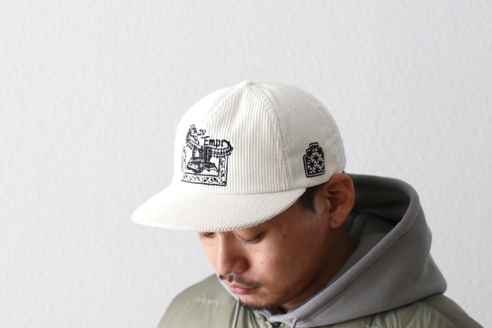 C.E(��������) "DRAGON CASTLE CAP"