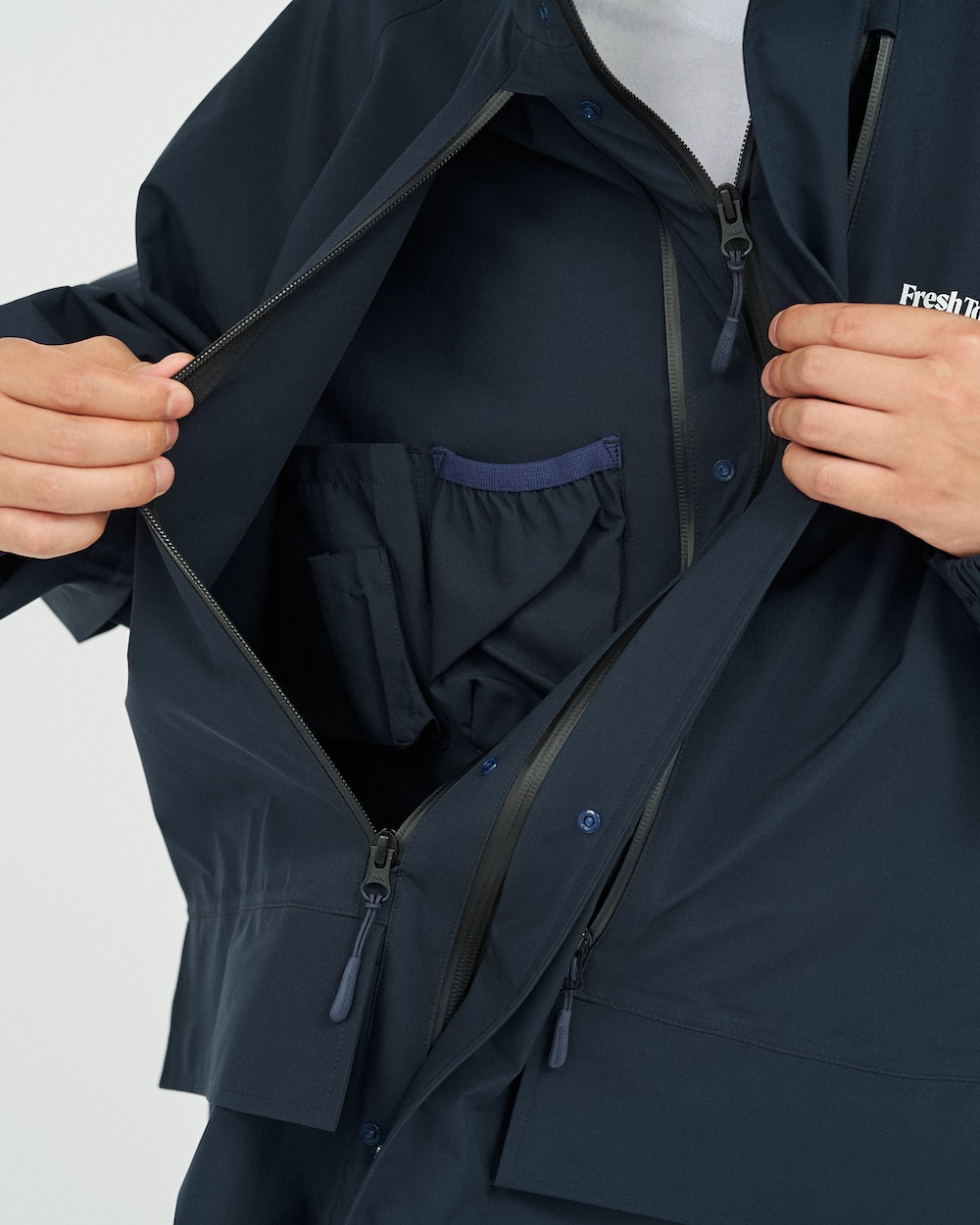 FreshService(�ե�å��奵���ӥ�) "WEATHER SHIELD TACTICAL SHELL"