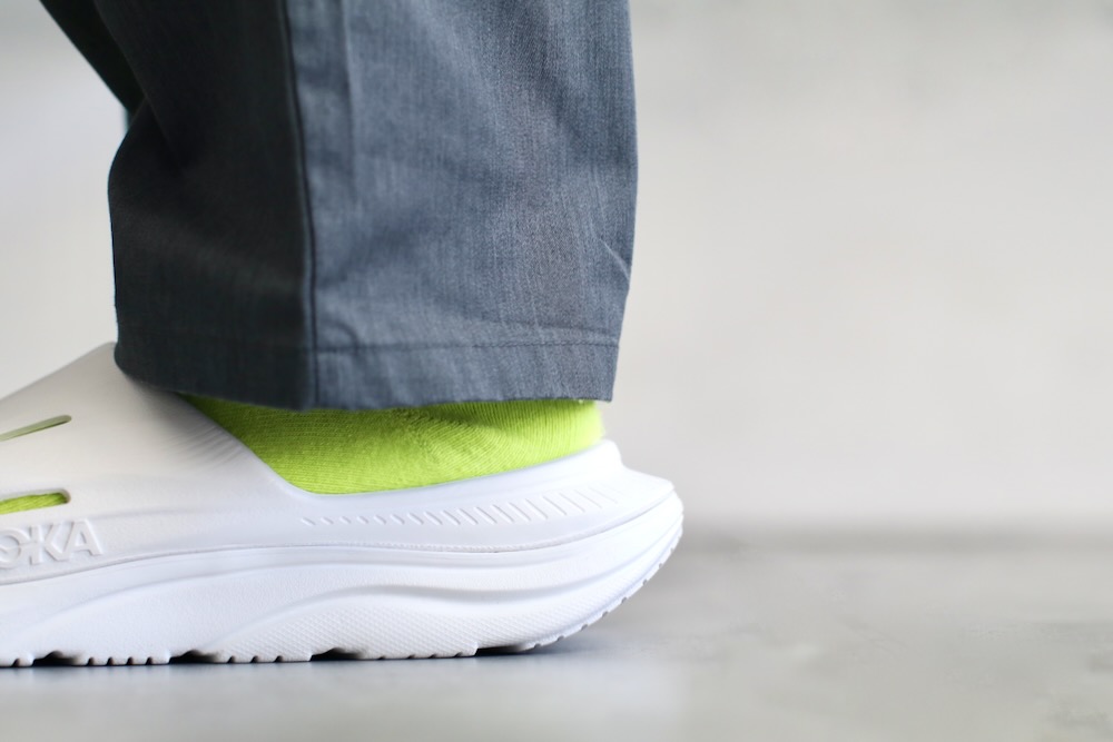 HOKA ONE ONE (ۥ  ) "U ORA RECOVERY SLIDE 3"