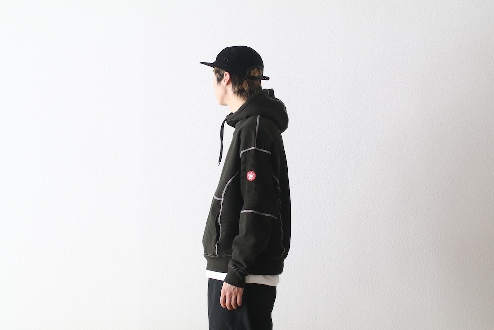 C.E シーイー Warm Puff Vest M CAVEMPT C.E / シーイー | PUFFER WAIST PACK - Black | 通販 - 正規取扱
