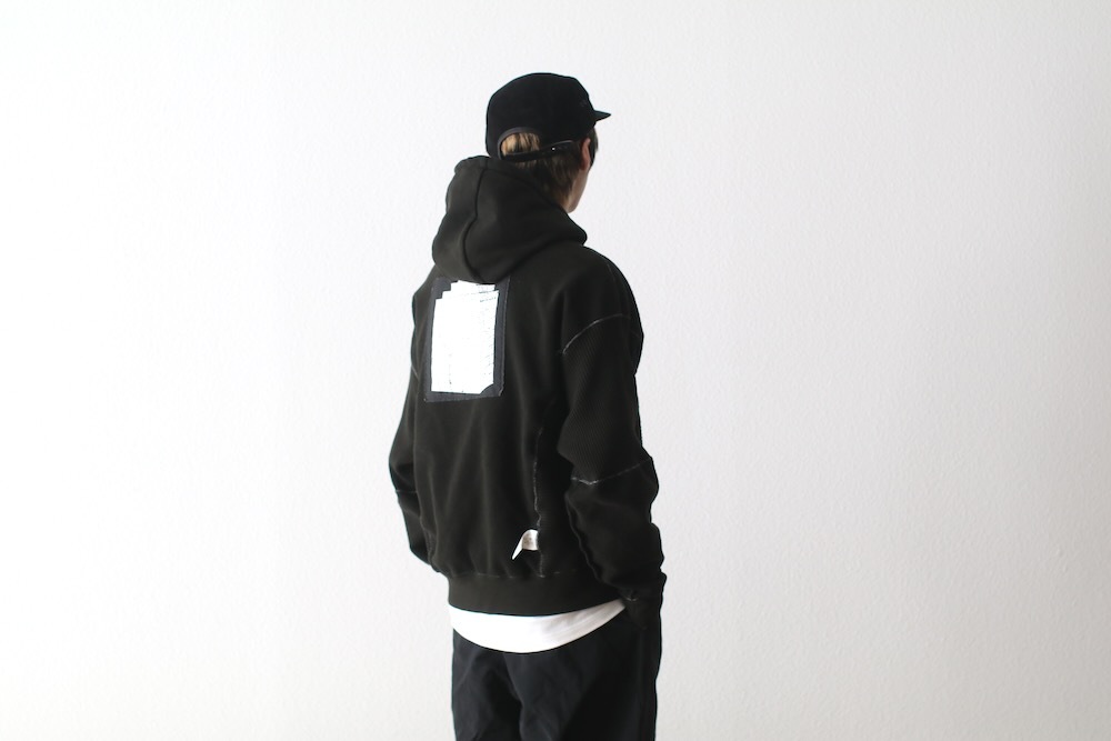 C.E() "WIDE RIB CUT HEAVY HOODY"