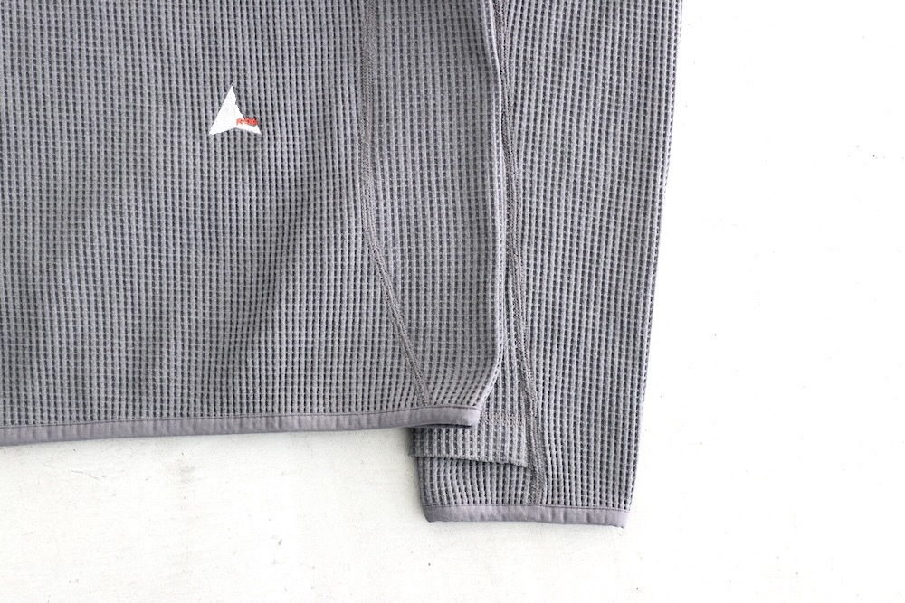 ROA () "Thermal Waffle Hoodie"