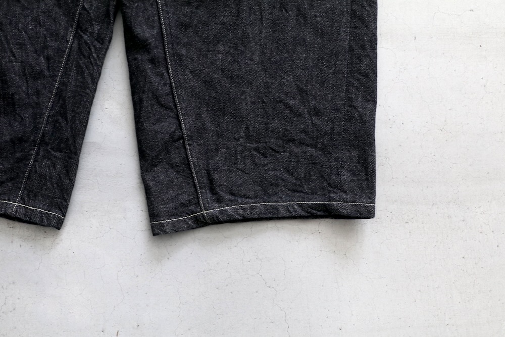 blurhms(�֥顼�ॹ) "12.9oz Denim Bias Belted Pants"