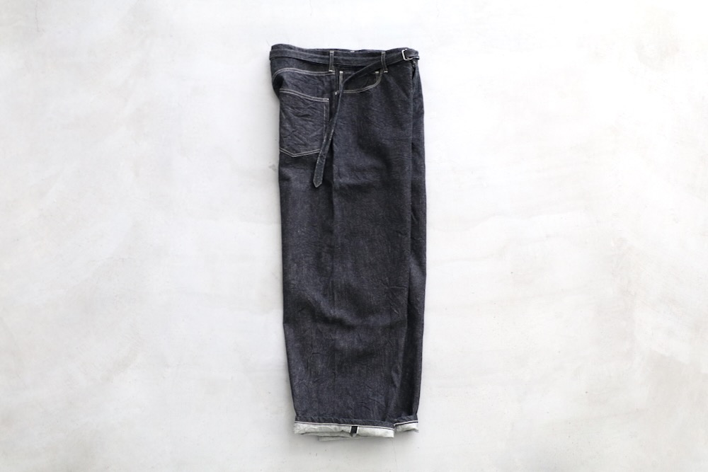 blurhms(�֥顼�ॹ) "12.9oz Denim Bias Belted Pants"