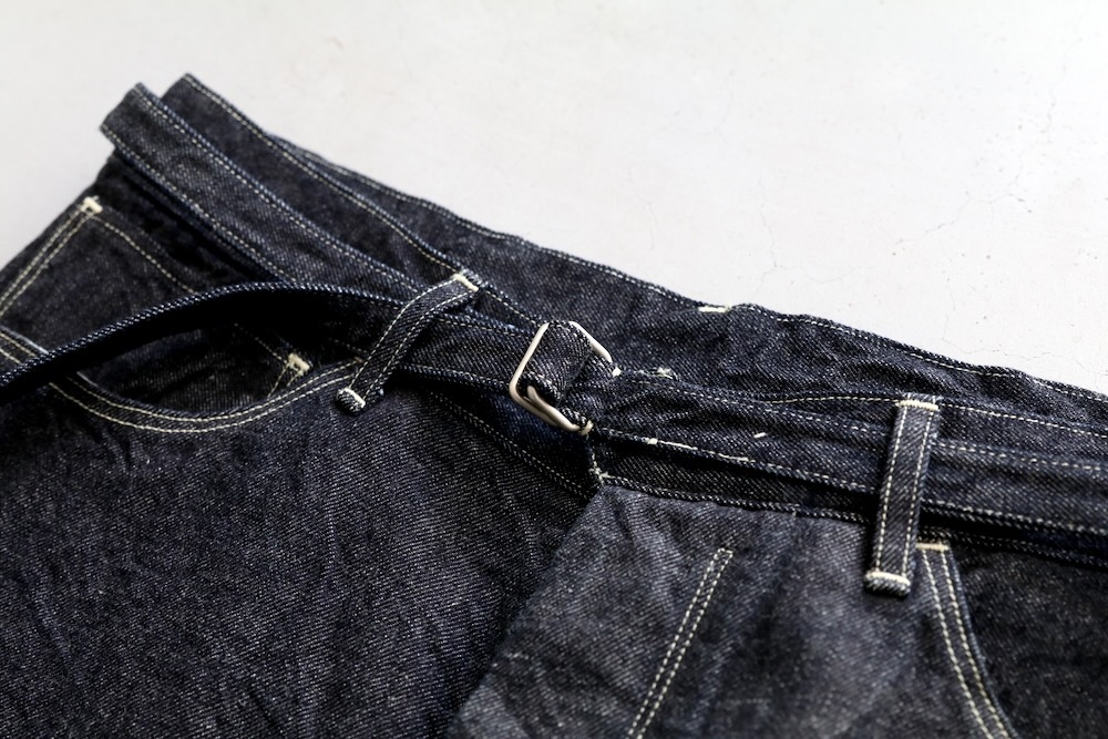 blurhms(�֥顼�ॹ) "12.9oz Denim Bias Belted Pants"