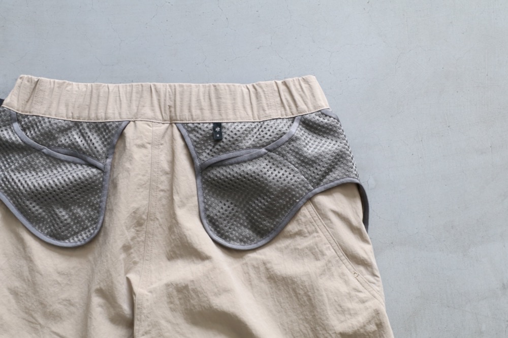 GOLDWIN 0 (������ɥ����� ����) "Helicoid Pocket Shorts"