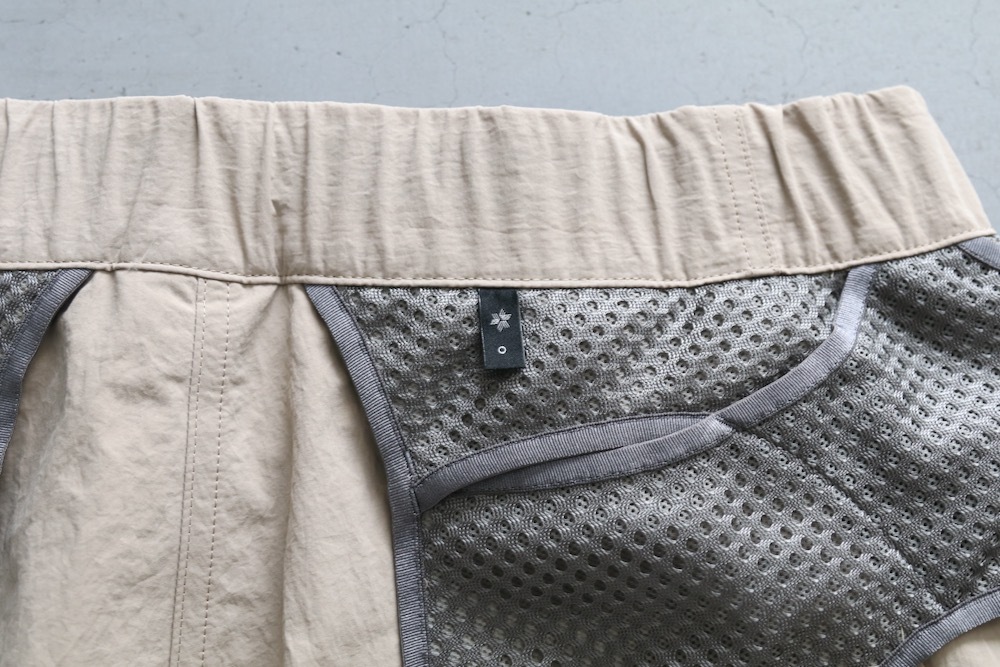 GOLDWIN 0 (������ɥ����� ����) "Helicoid Pocket Shorts"
