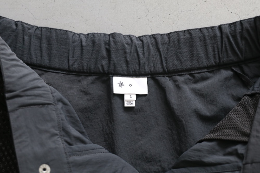 GOLDWIN 0 (������ɥ����� ����) "Helicoid Pocket Shorts"
