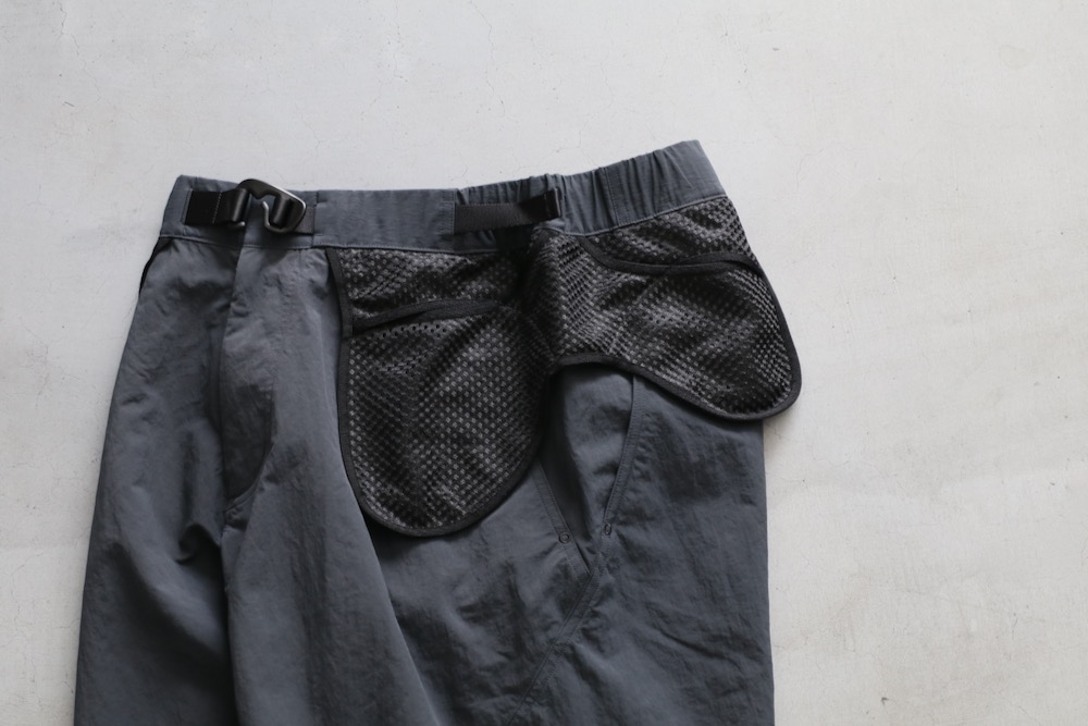 GOLDWIN 0 (������ɥ����� ����) "Helicoid Pocket Shorts"