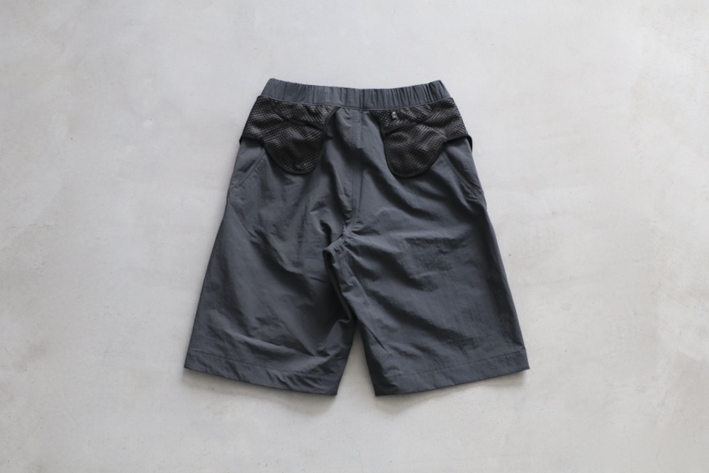 GOLDWIN 0 (������ɥ����� ����) "Helicoid Pocket Shorts"