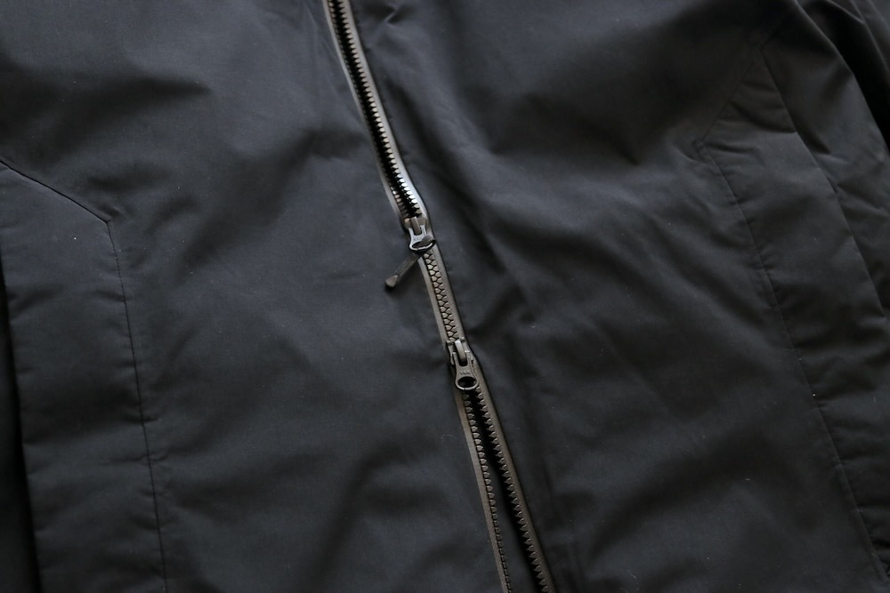 GOLDWIN (ɥ) "GORE-TEX Snow Range Down Coat"