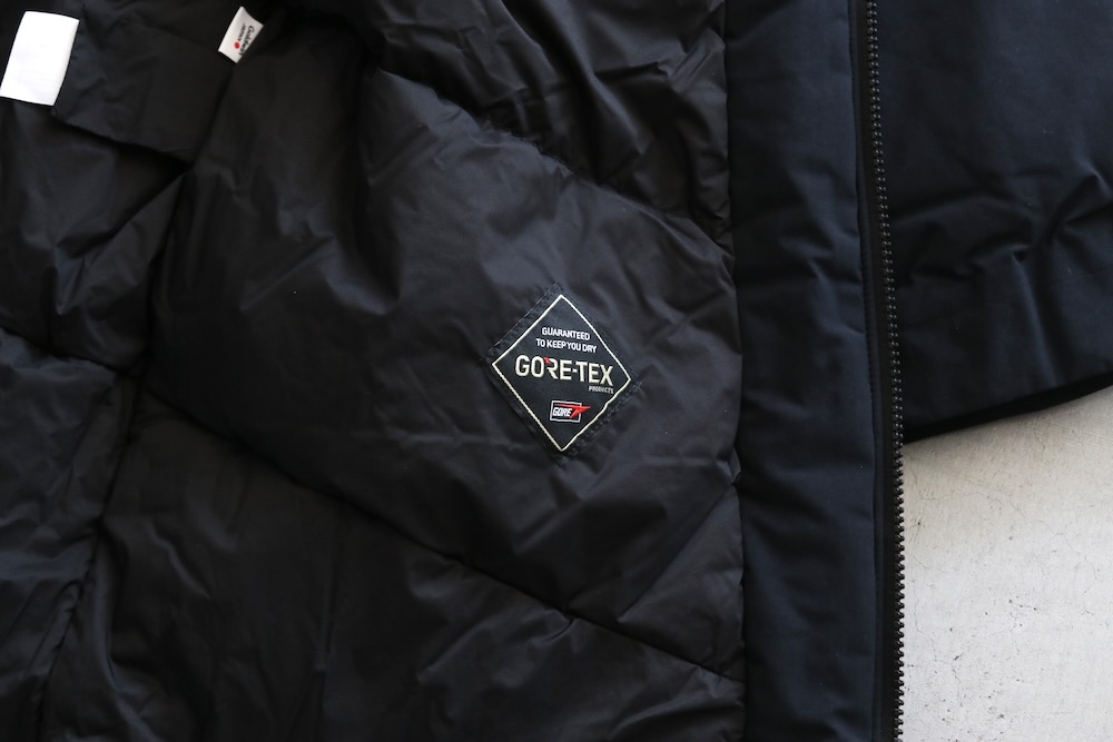 GOLDWIN (ɥ) "GORE-TEX Snow Range Down Coat"